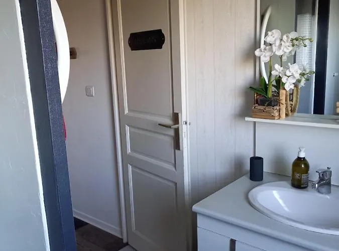 Chrismarie Homestay Bois-Guillaume