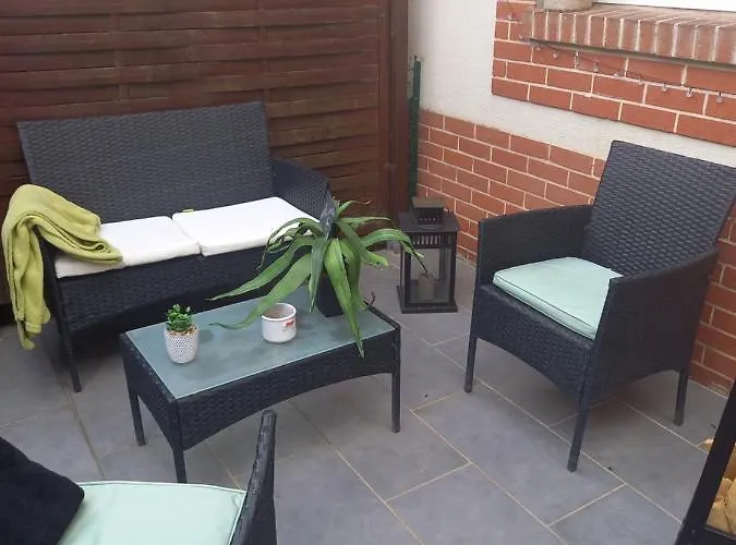 Chrismarie Homestay *